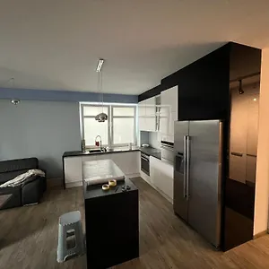  Apartament Penthouse Na Wylacznosc - Taras Z Jacuzzi - Stadion Narodowy - Saska Kepa Do 8 Osob Polska